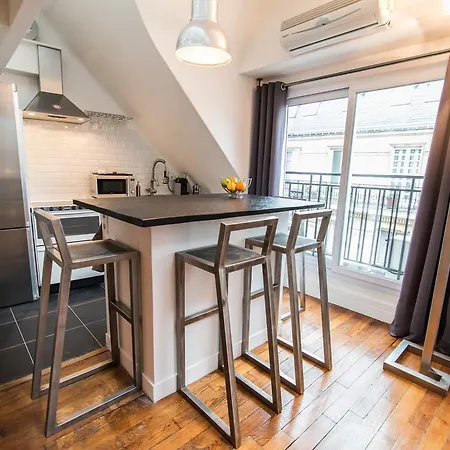 Ecrin Vue Tour Eiffel Apartment